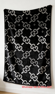 Monochrome Gucci Monogram throw Blanket  Black & White GG Signature Blankets IMG_2682
